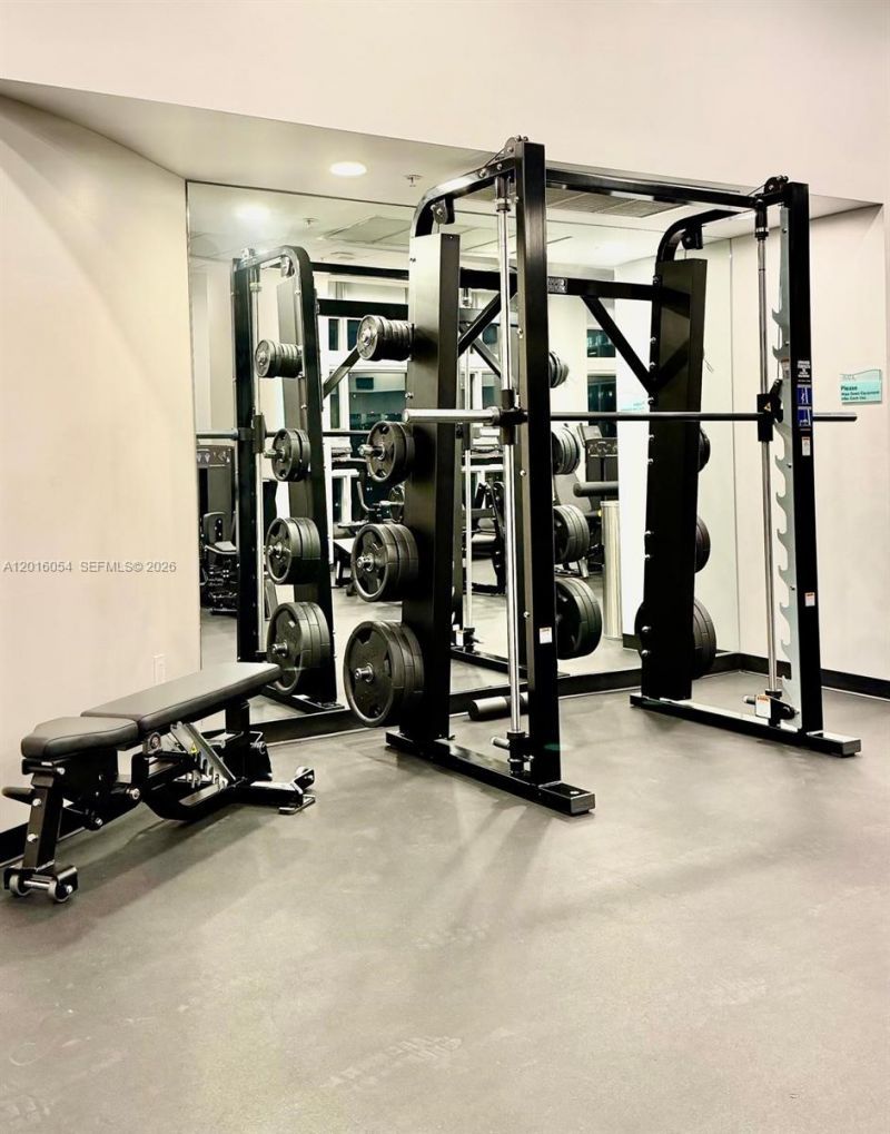 300 S Biscayne Blvd, Unit T-1705, Miami, FL 33131 Photo