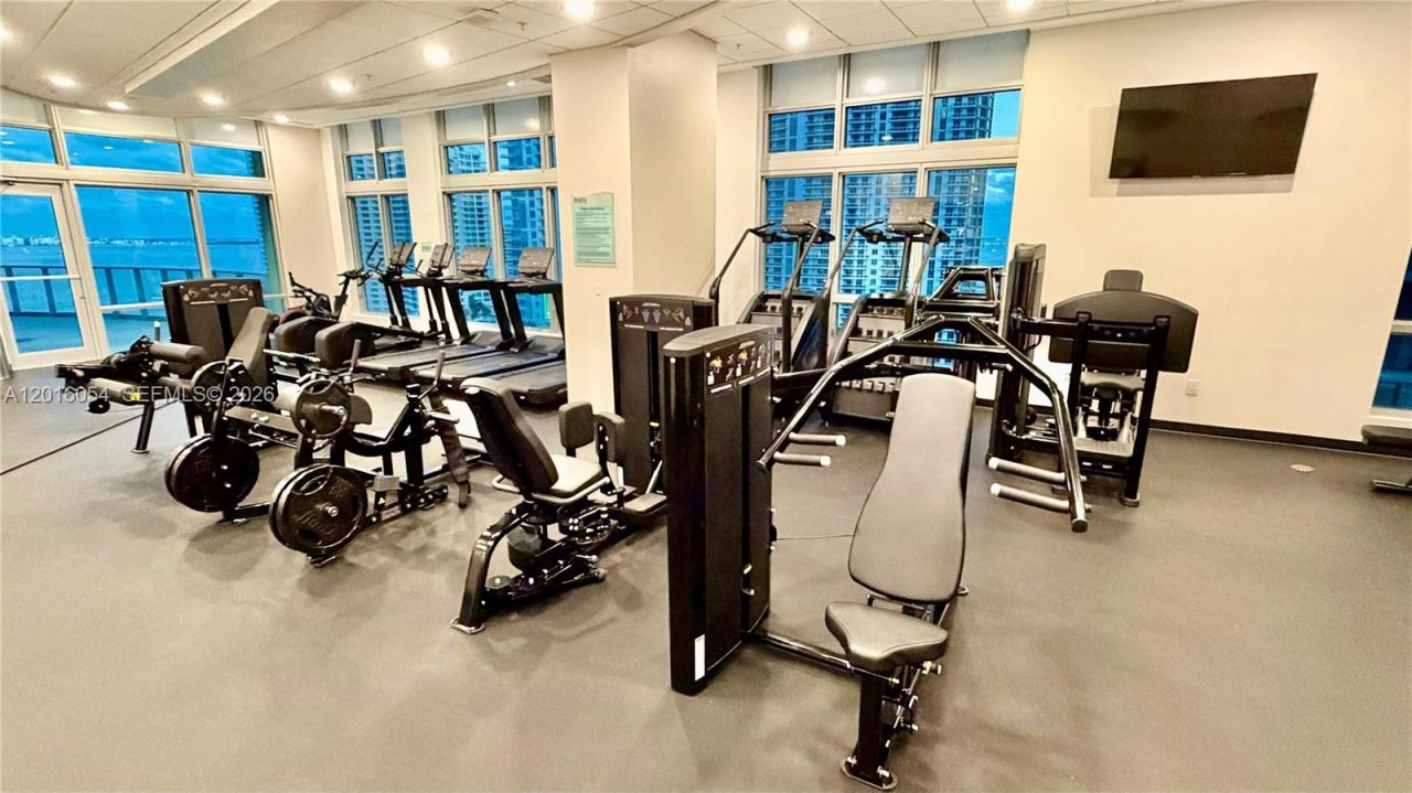 300 S Biscayne Blvd, Unit T-1705, Miami, FL 33131 Photo