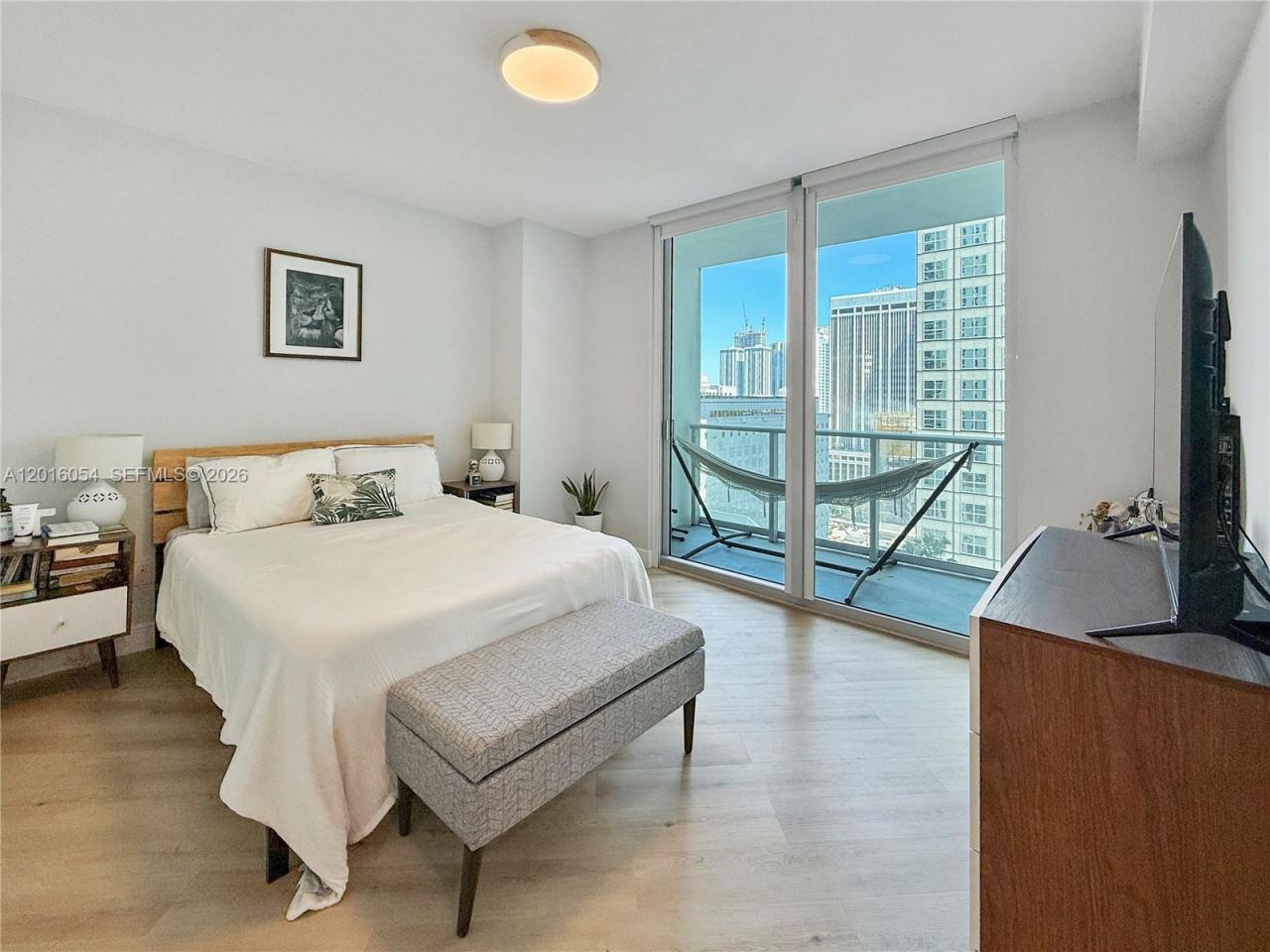 300 S Biscayne Blvd, Unit T-1705, Miami, FL 33131 Photo