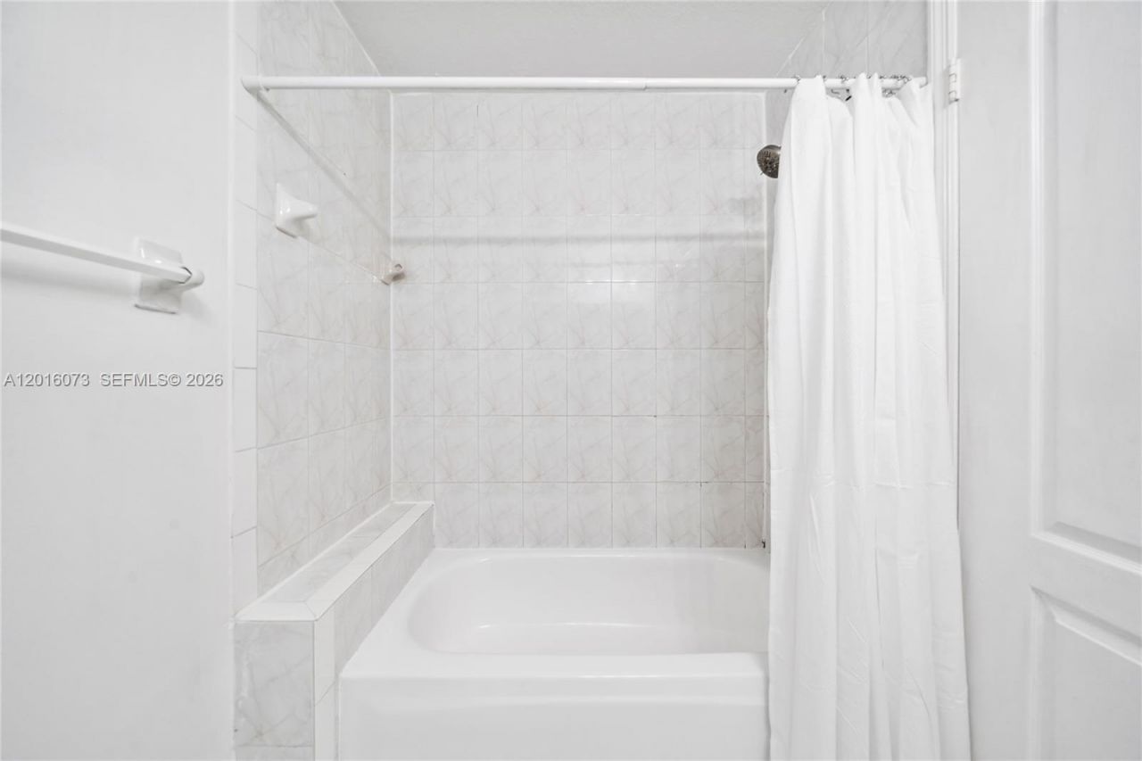 12635 SW 91st St , Unit 208, Miami, FL 33186 Photo