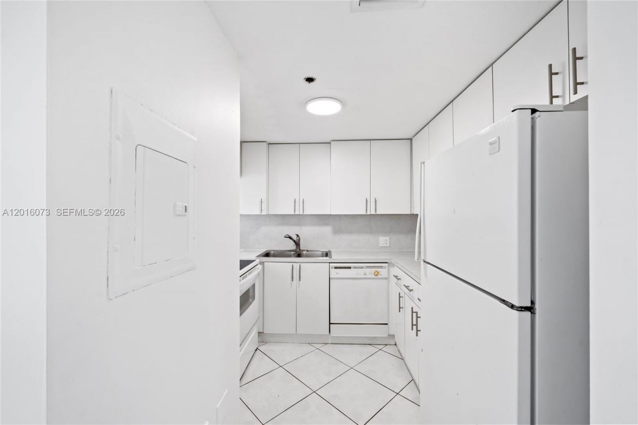 12635 SW 91st St , Unit 208, Miami, FL 33186 Photo