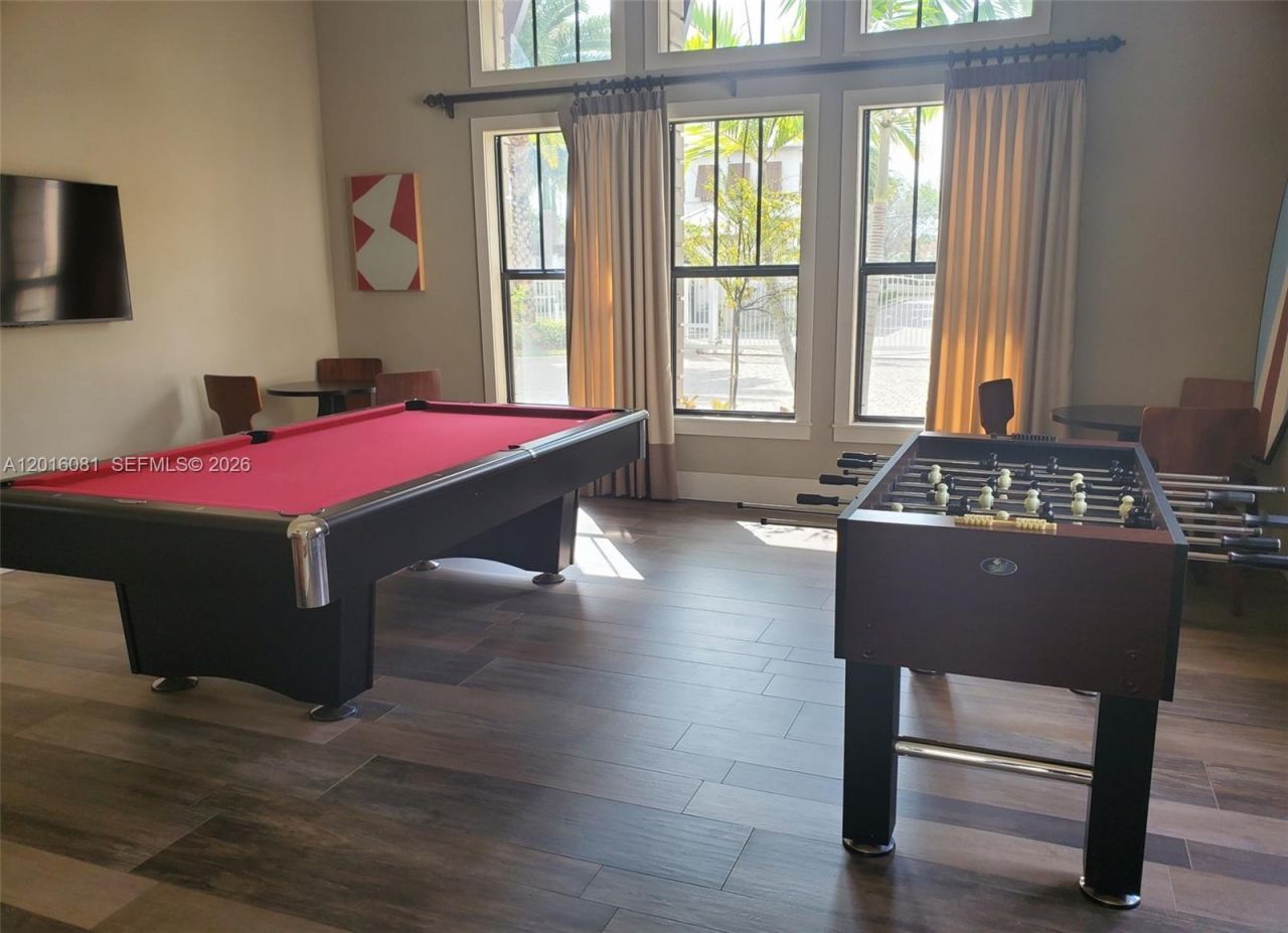 5810 NW 104th Path, Unit 5810, Doral, FL 33178 Photo