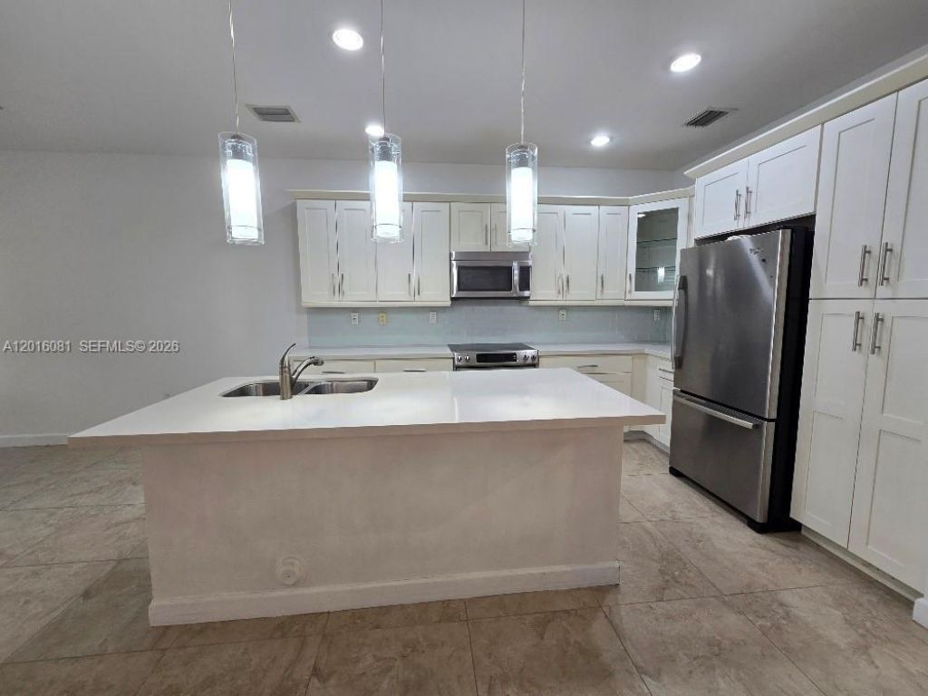5810 NW 104th Path, Unit 5810, Doral, FL 33178 Photo