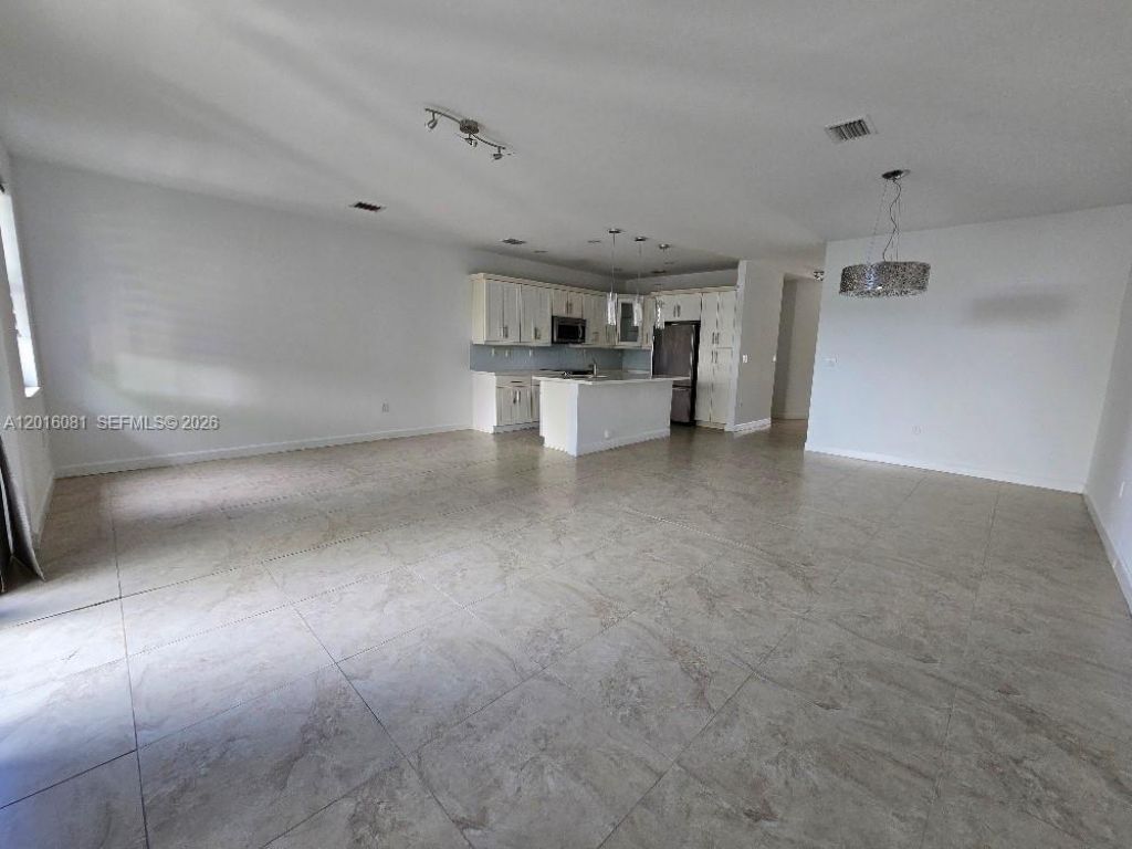 5810 NW 104th Path, Unit 5810, Doral, FL 33178 Photo