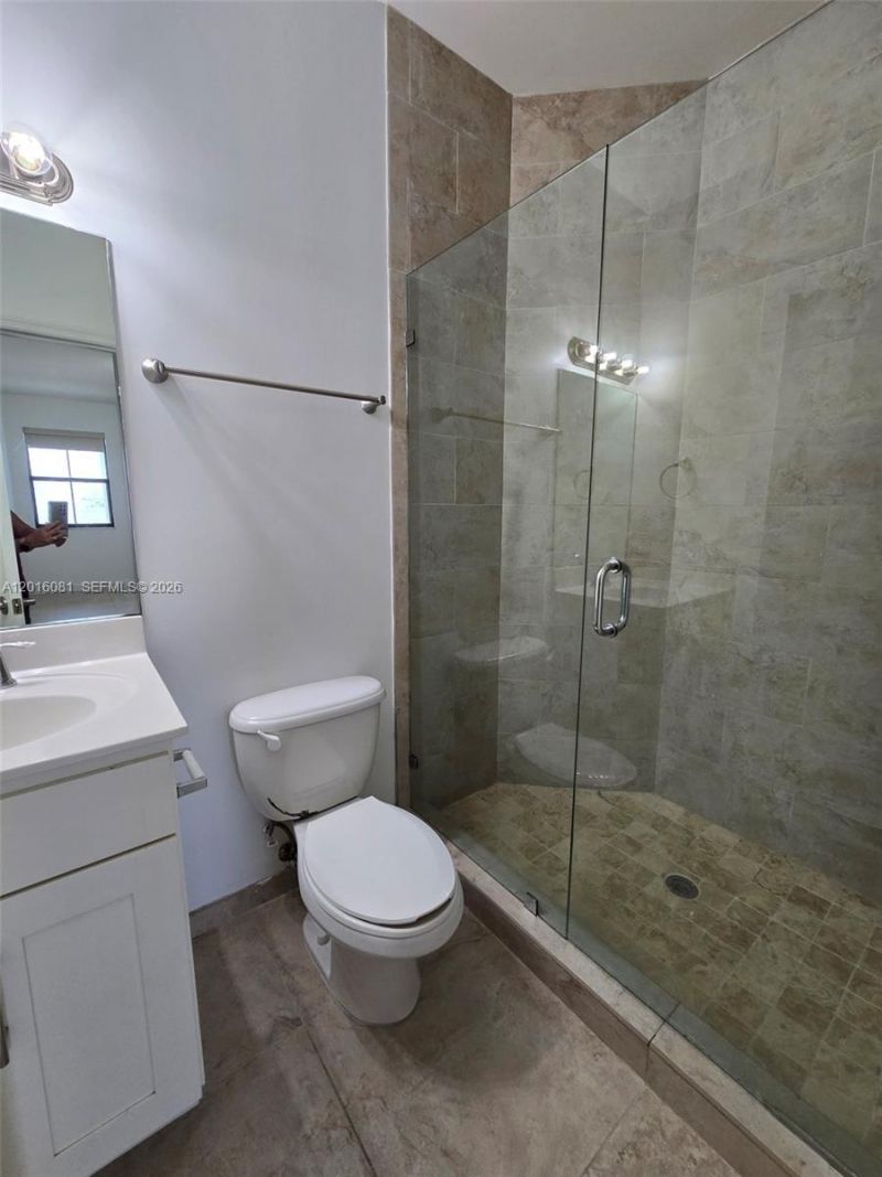 5810 NW 104th Path, Unit 5810, Doral, FL 33178 Photo