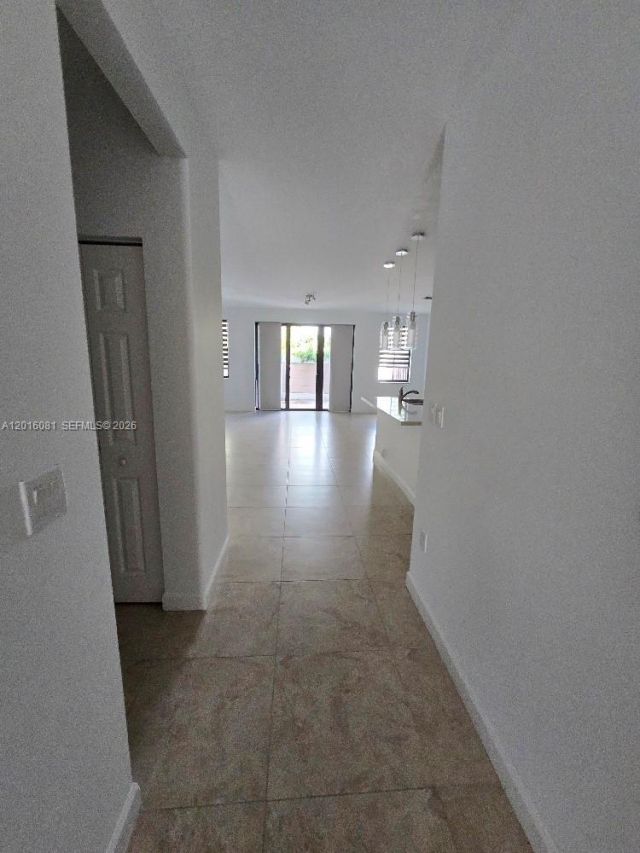 5810 NW 104th Path, Unit 5810, Doral, FL 33178 Photo