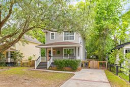 1132 Davidson Avenue photo 4