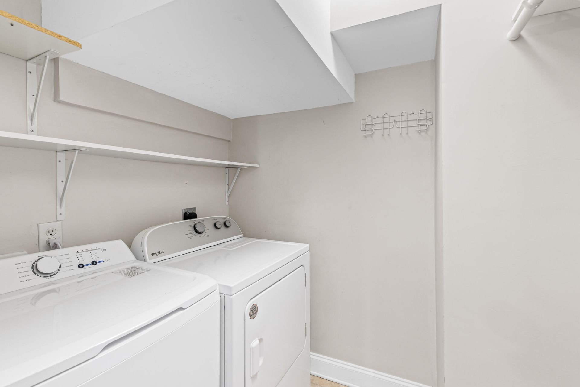 1132 Davidson Avenue Photo 35