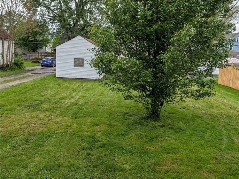225 W Ohio Avenue , Sebring, OH 44672 Photo 16