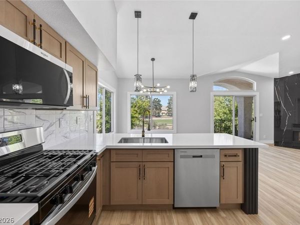 4820 Black Bear Road , Unit 201, Las Vegas, NV 89149