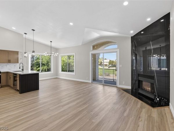 4820 Black Bear Road, Unit 201, Las Vegas, NV 89149