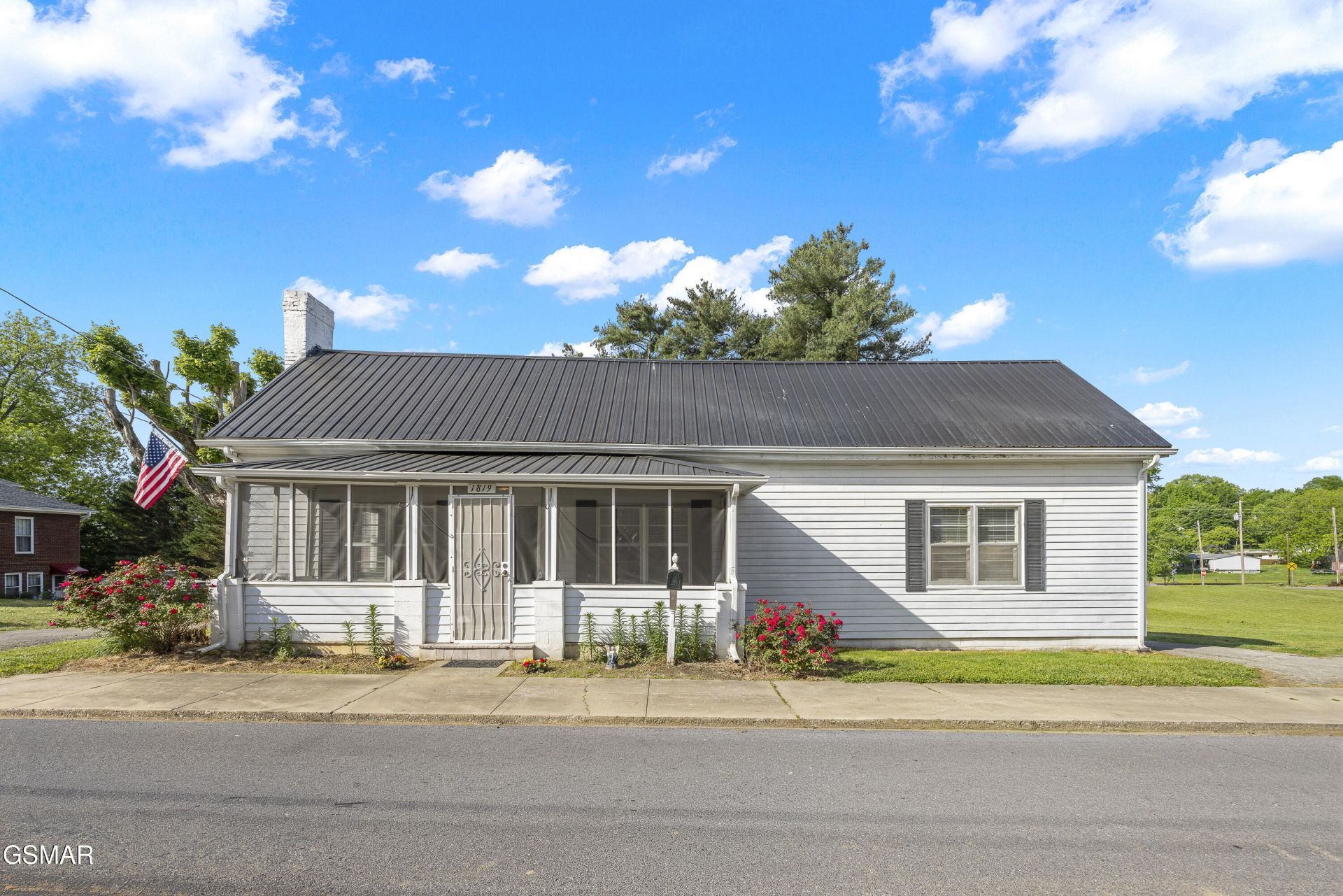 1819 Walnut Street, White Pine, TN 37890 Main Photo
