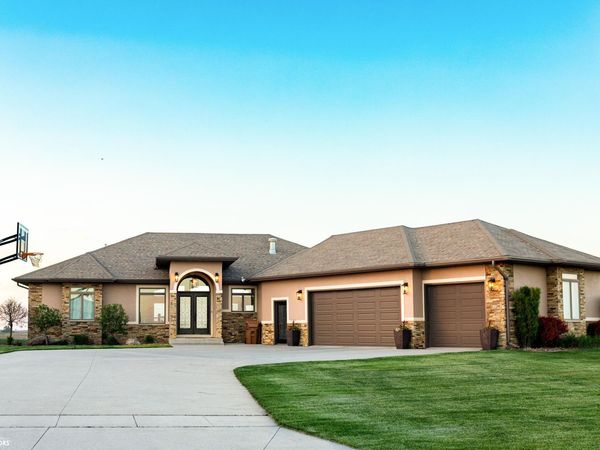 306 Cabalka Court, Denison, IA 51442