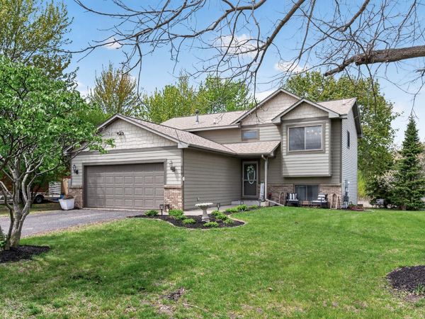 5420 134th Street N, Hugo, MN 55038