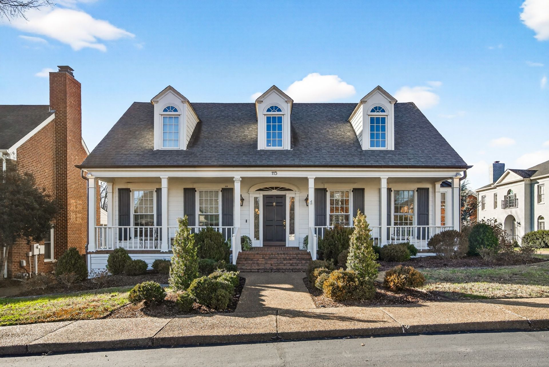 115 Chatsworth Dr, Nashville, TN 37215 Main Photo