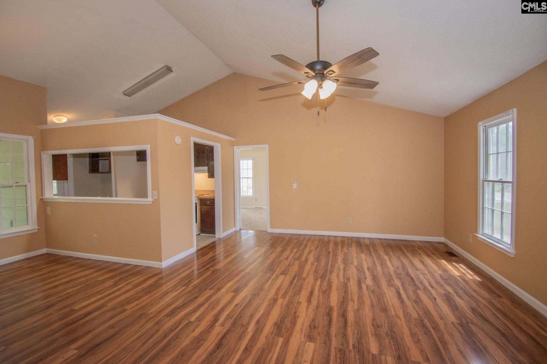123 Hunting Avenue Photo 16