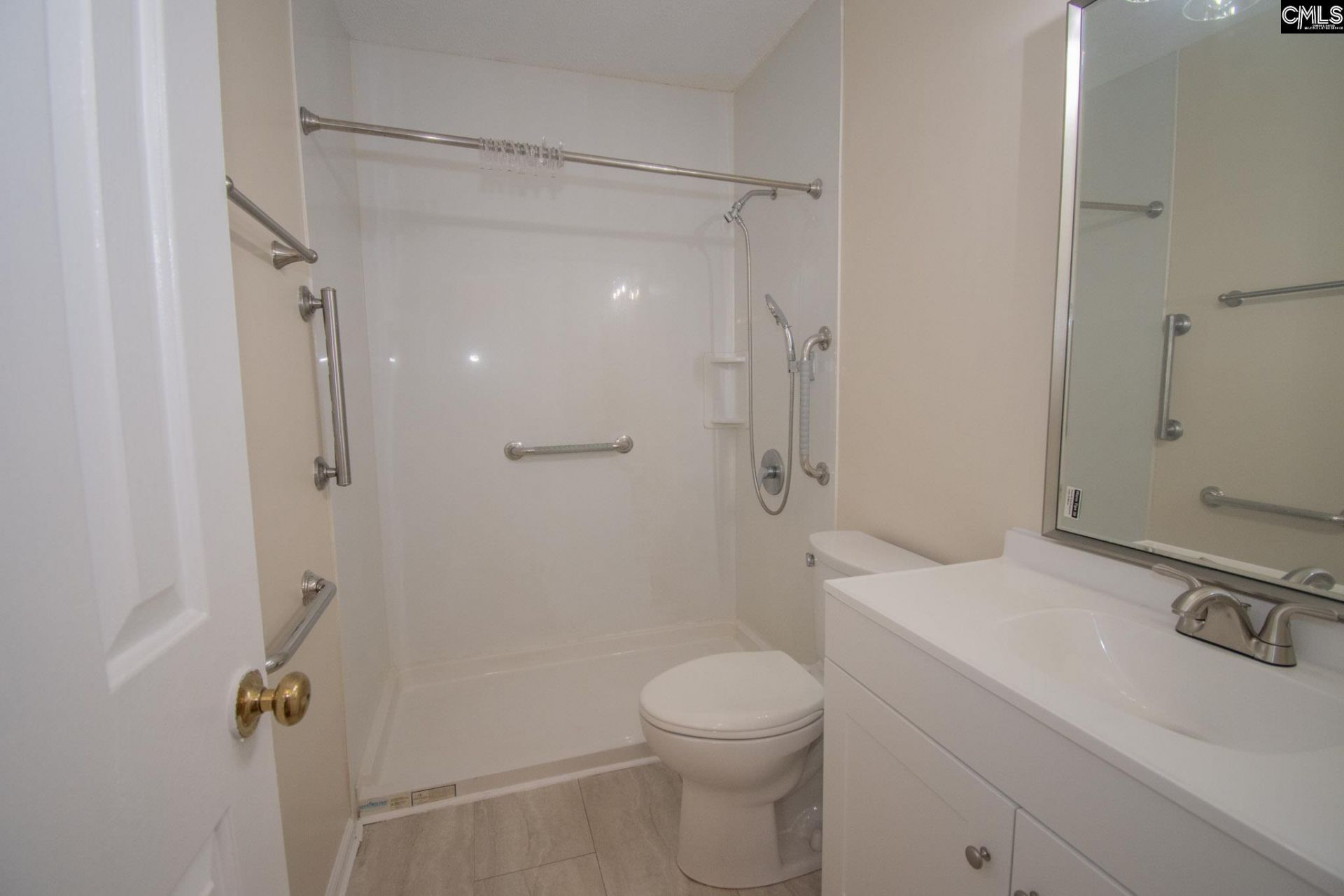 123 Hunting Avenue Photo 24