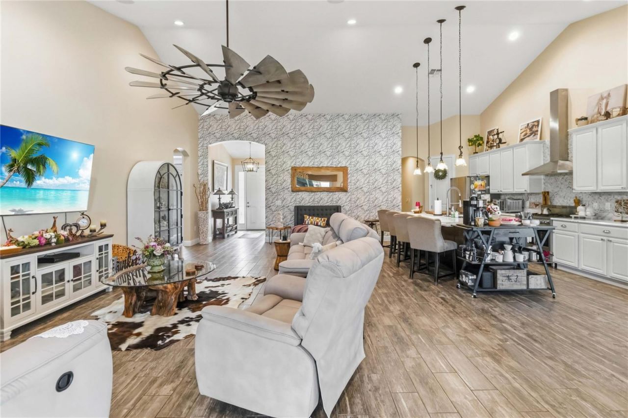 4901 Manor House Lane, Saint Cloud, FL 34772 Photo