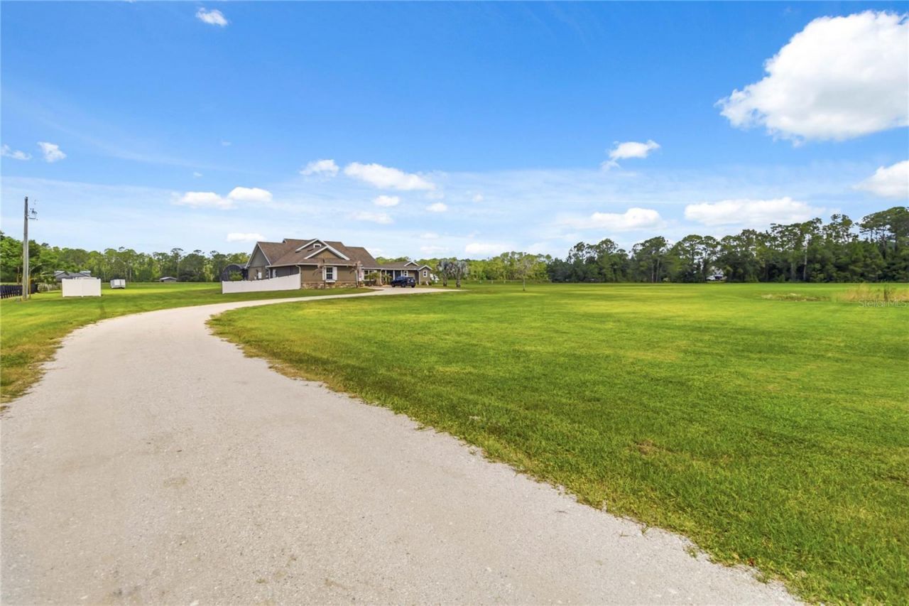 4901 Manor House Lane, Saint Cloud, FL 34772 Photo