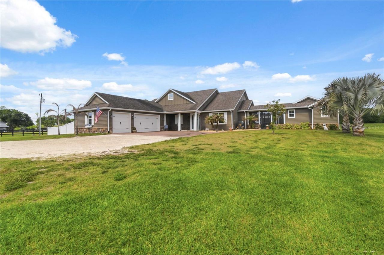 4901 Manor House Lane, Saint Cloud, FL 34772 Photo
