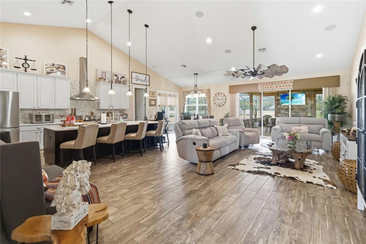 4901 Manor House Lane, Saint Cloud, FL 34772 Photo