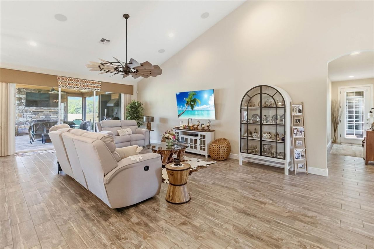4901 Manor House Lane, Saint Cloud, FL 34772 Photo