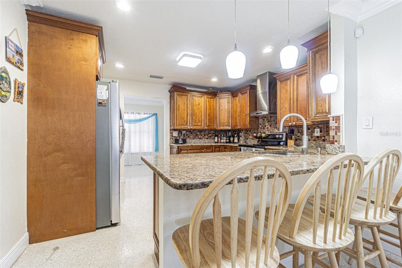 3112 W Henry Avenue, Tampa, FL 33614 Photo