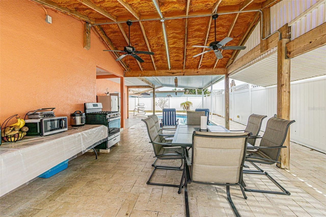 3112 W Henry Avenue, Tampa, FL 33614 Photo