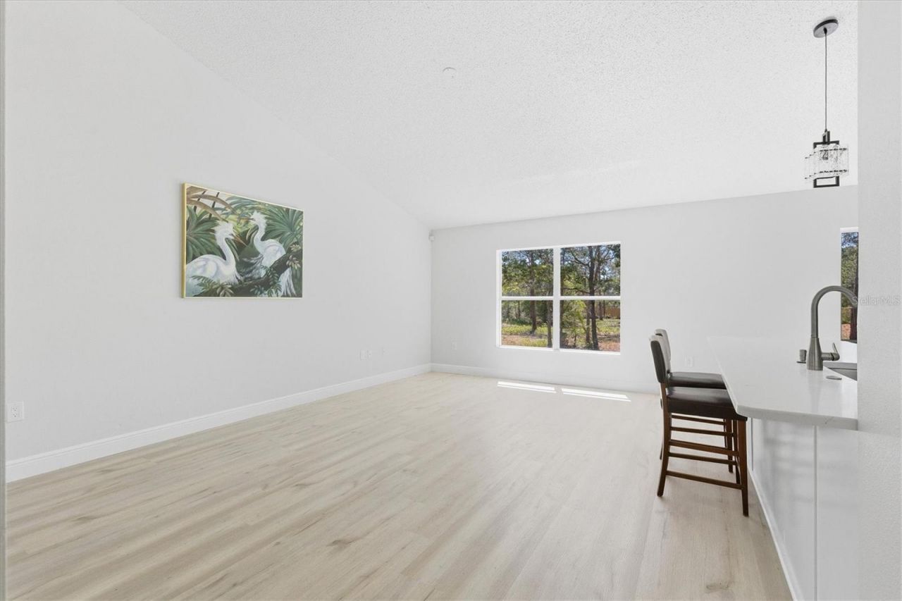 18063 Parrot Road , Weeki Wachee, FL 34614 Photo