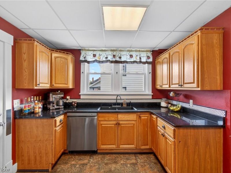 1120 Borden Avenue SW, Massillon, OH 44647 Photo 12