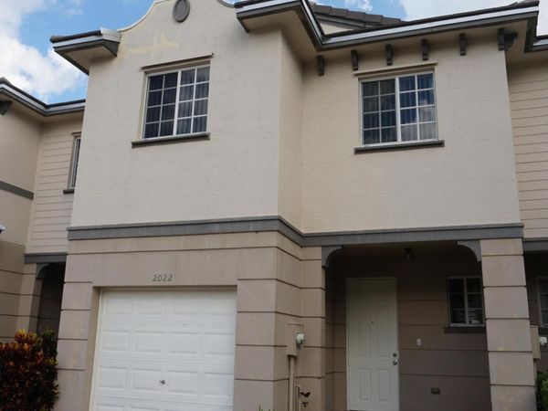 2022 Freeport Lane, Riviera Beach, FL 33404