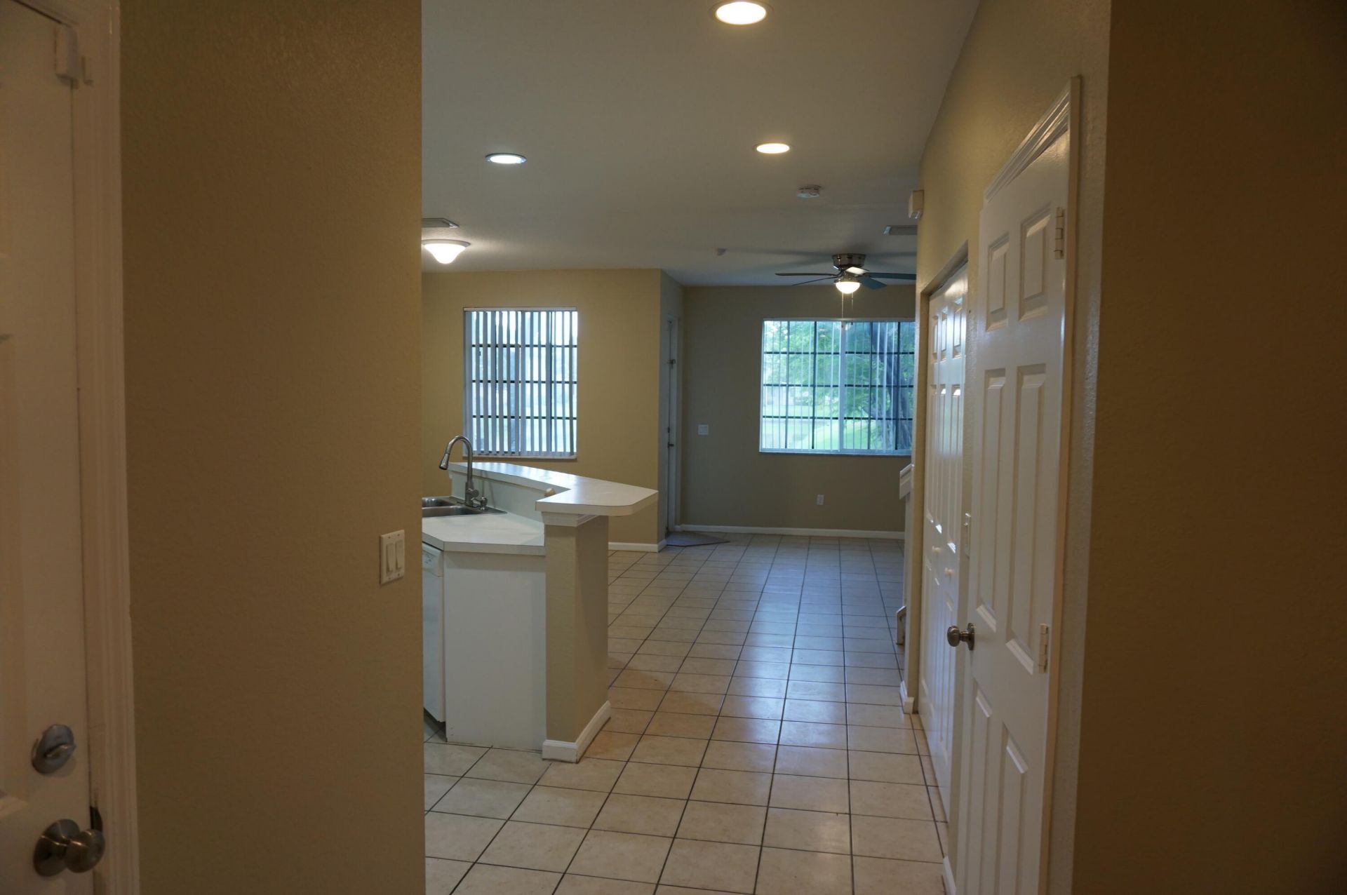 2022 Freeport Lane, Riviera Beach, FL 33404 Photo