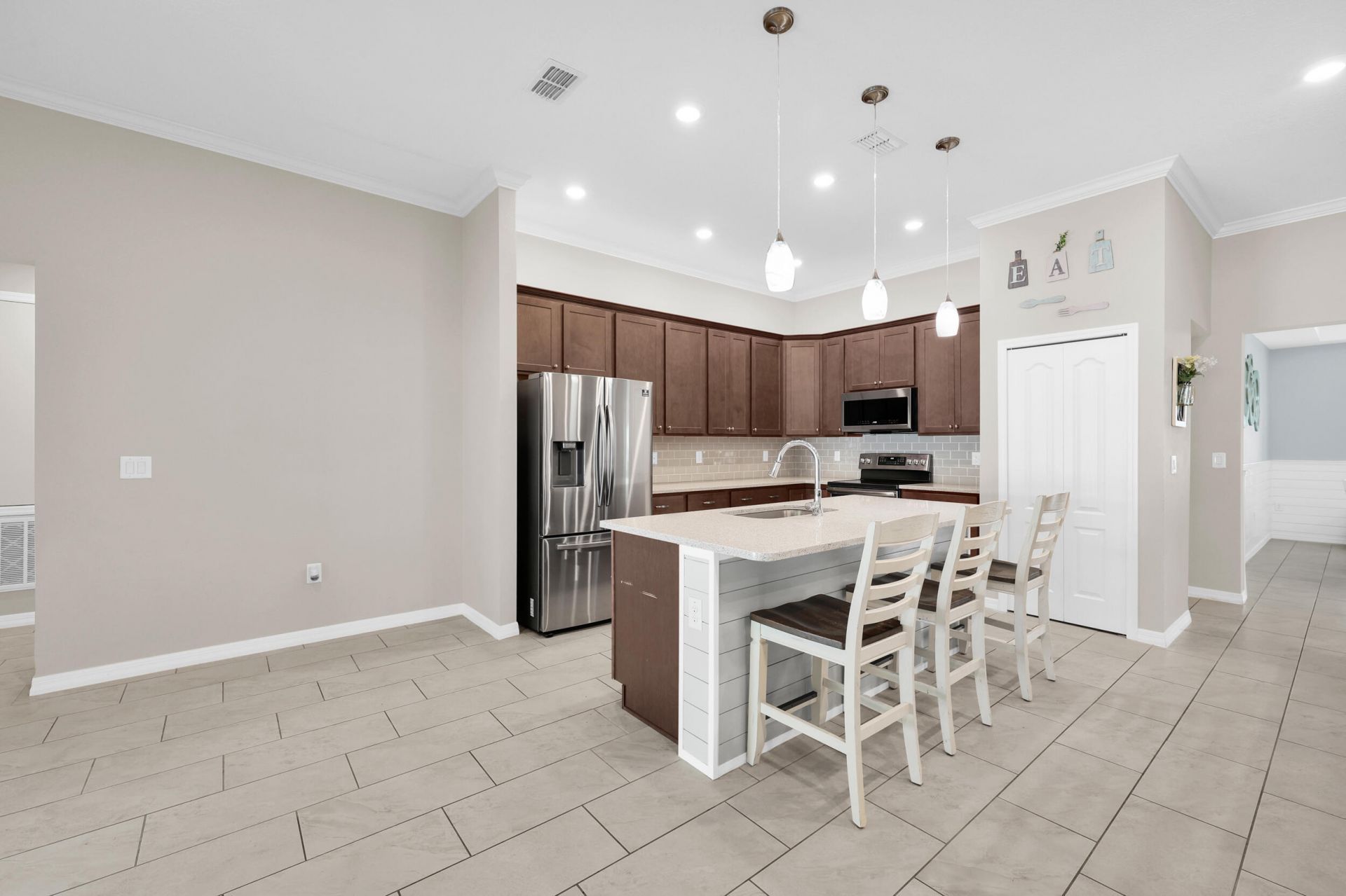 5515 NW Whitecap Road, Port Saint Lucie, FL 34986 Photo