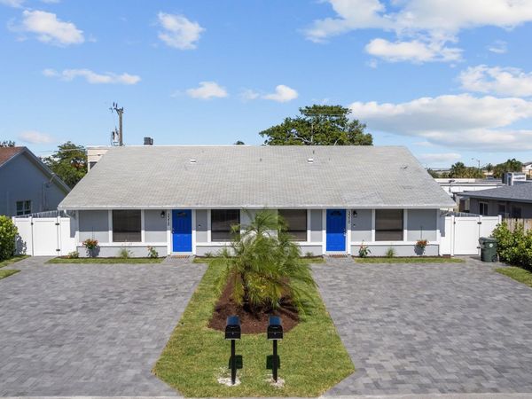 3370 NE 5th Drive, Boca Raton, FL 33431