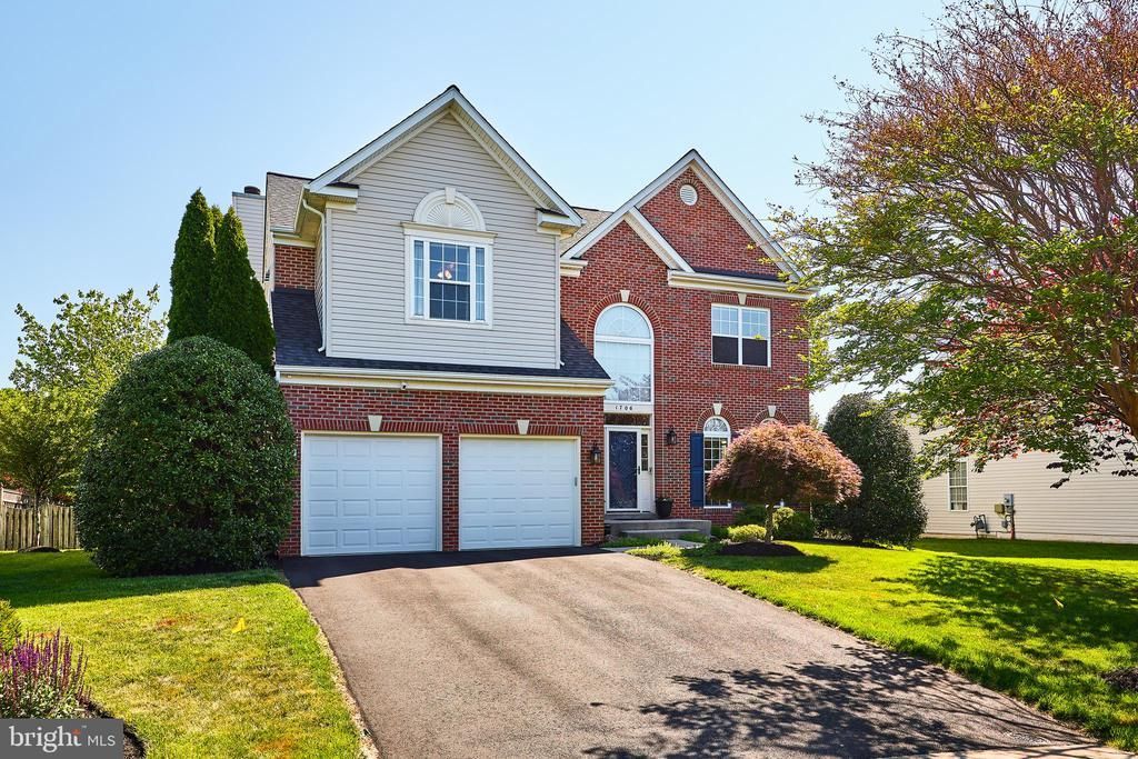 1706 Revere Court Ne, Leesburg, VA 20176 Main Photo