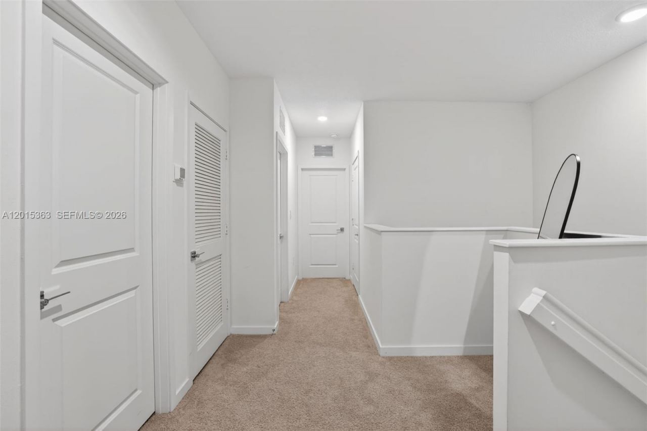 163 NE 13th Cir , Unit N/A, Homestead, FL 33033 Photo