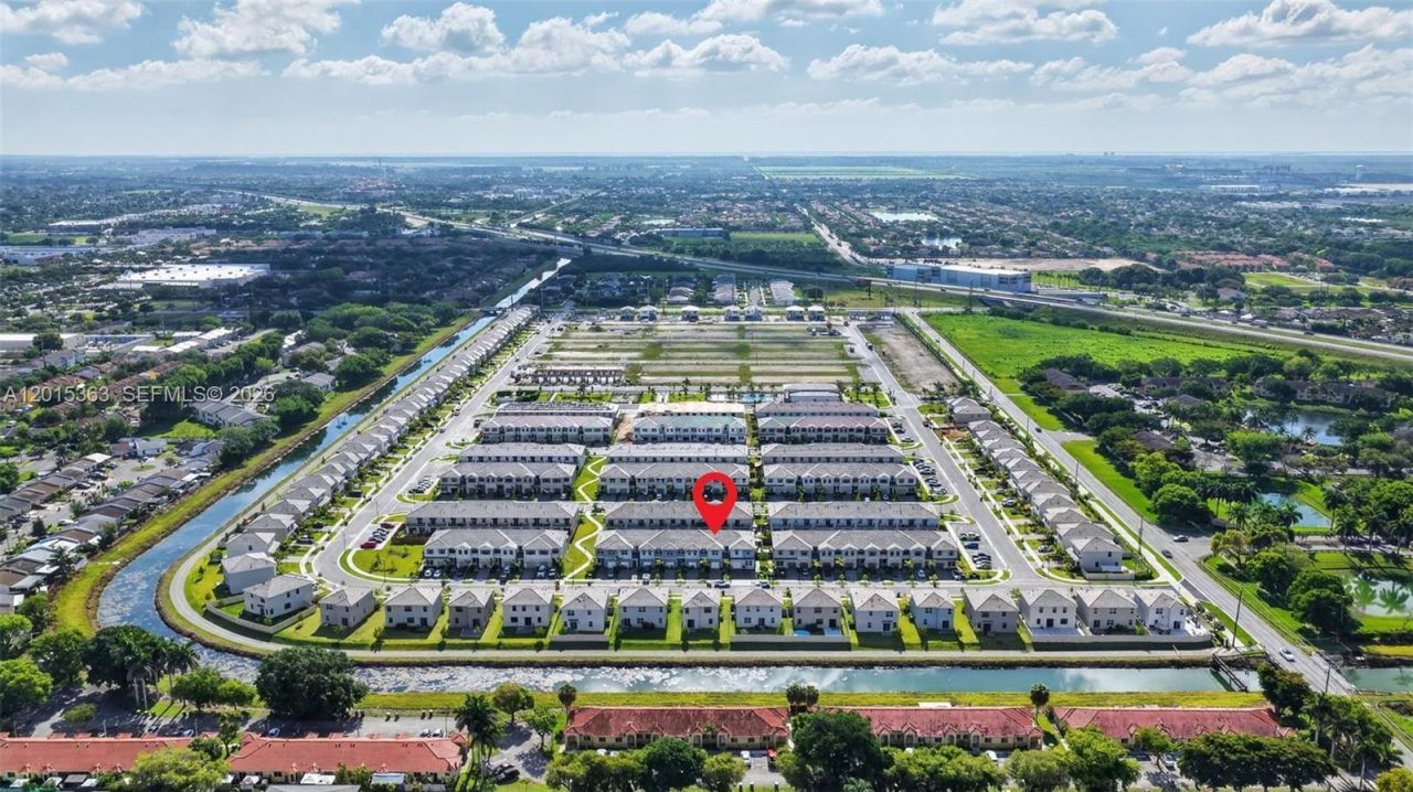 163 NE 13th Cir , Unit N/A, Homestead, FL 33033 Photo