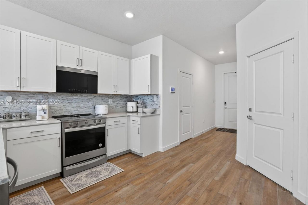 163 NE 13th Cir , Unit N/A, Homestead, FL 33033 Photo