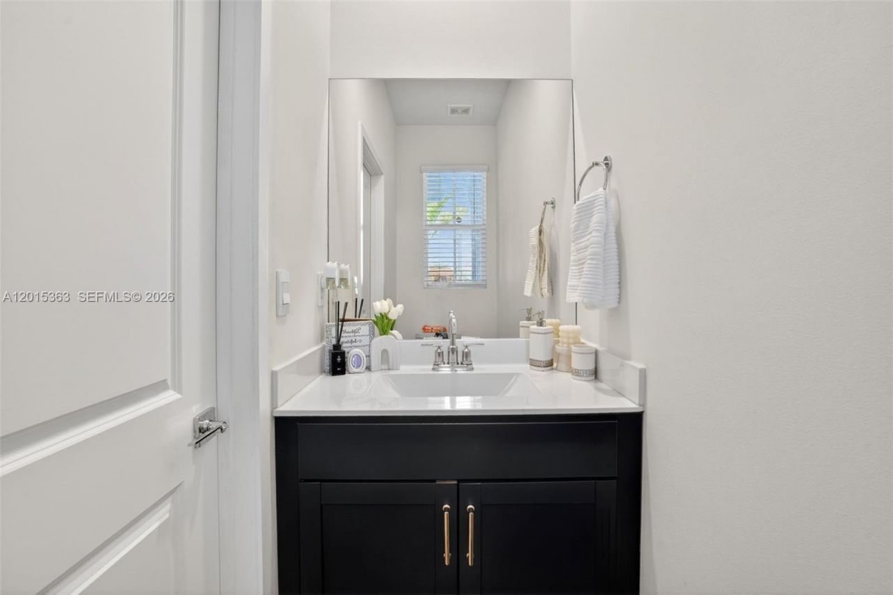 163 NE 13th Cir , Unit N/A, Homestead, FL 33033 Photo
