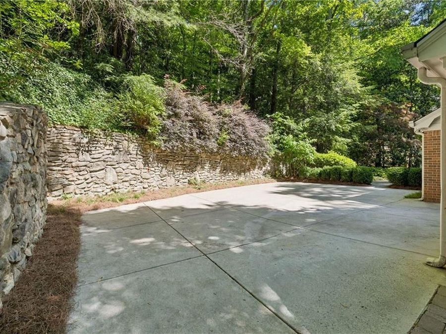 Property Image 40