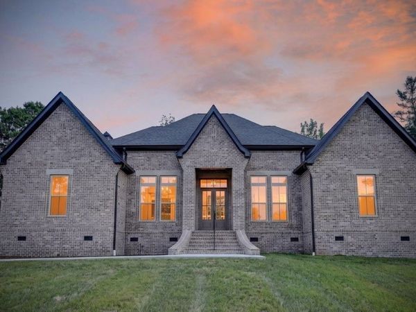 343 Riverbend Country Club Road , Shelbyville, TN 37160
