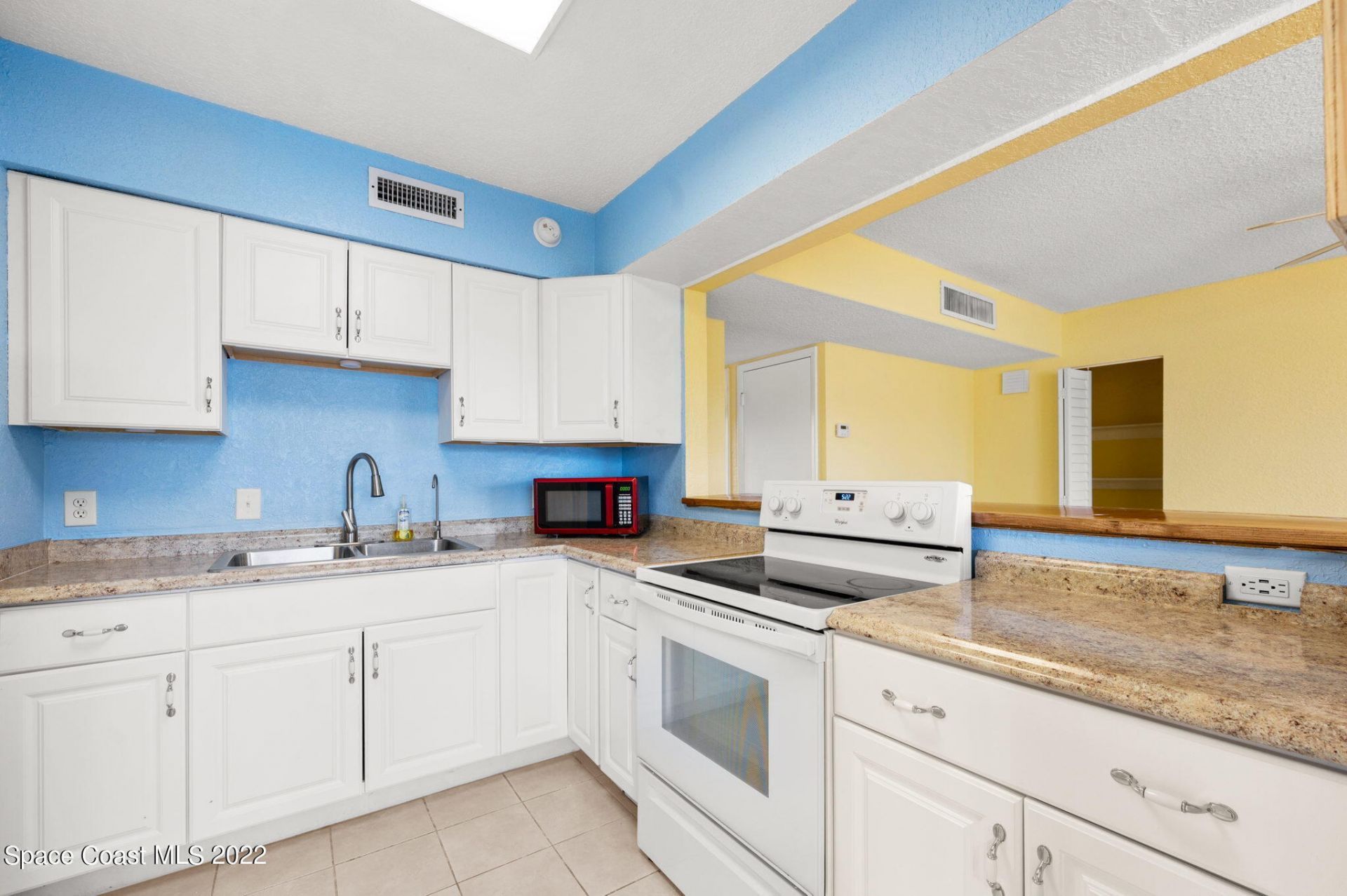 8401 N Atlantic Avenue, Unit H6, Cape Canaveral, FL 32920 Photo