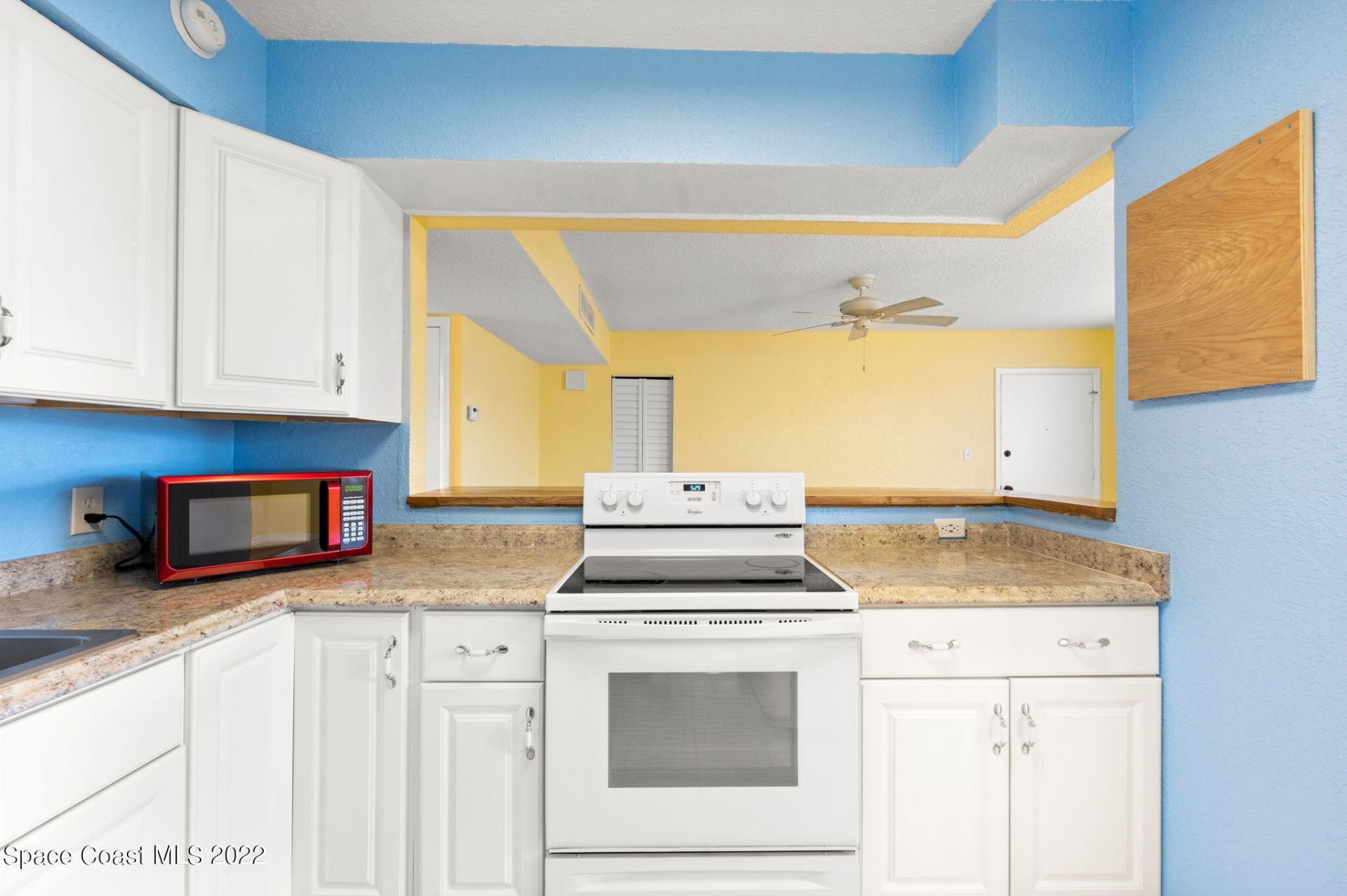 8401 N Atlantic Avenue, Unit H6, Cape Canaveral, FL 32920 Photo