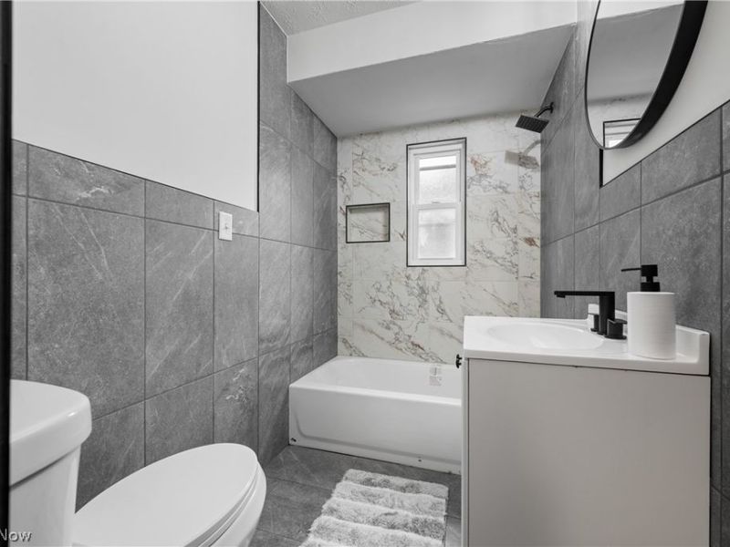 670 Davis Street , Akron, OH 44310 Photo 15