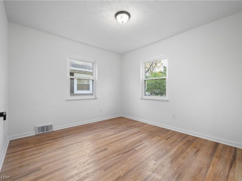 670 Davis Street , Akron, OH 44310 Photo 19