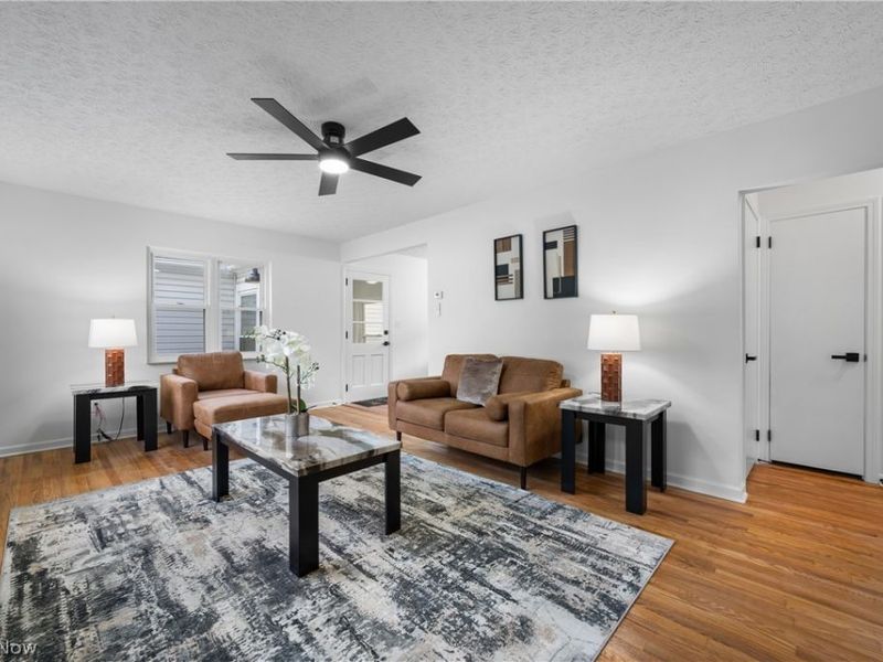 670 Davis Street , Akron, OH 44310 Photo 6