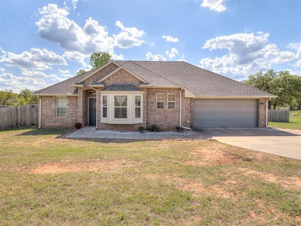 11551 Stonecrest, Guthrie, OK 73044