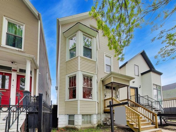 1645 N Central Park Avenue , Chicago, IL 60647