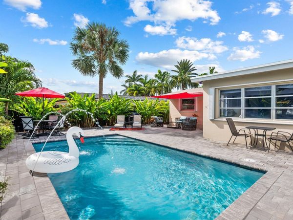 2640 NW 9th Lane, Wilton Manors, FL 33311