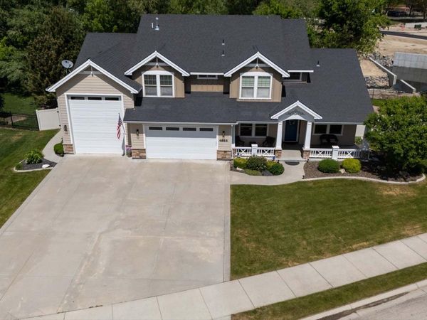 4868 W Rosslare Ct, Eagle, ID 83616
